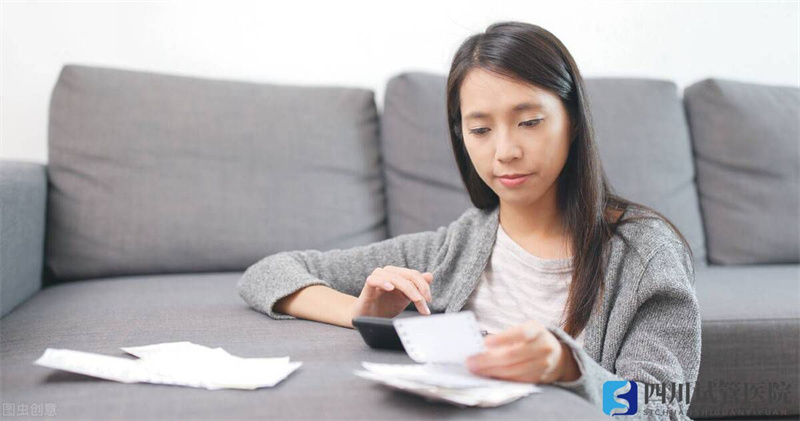 做試管嬰兒很貴？你知道試管嬰兒價(jià)格受到哪些因素的影響？(圖1)